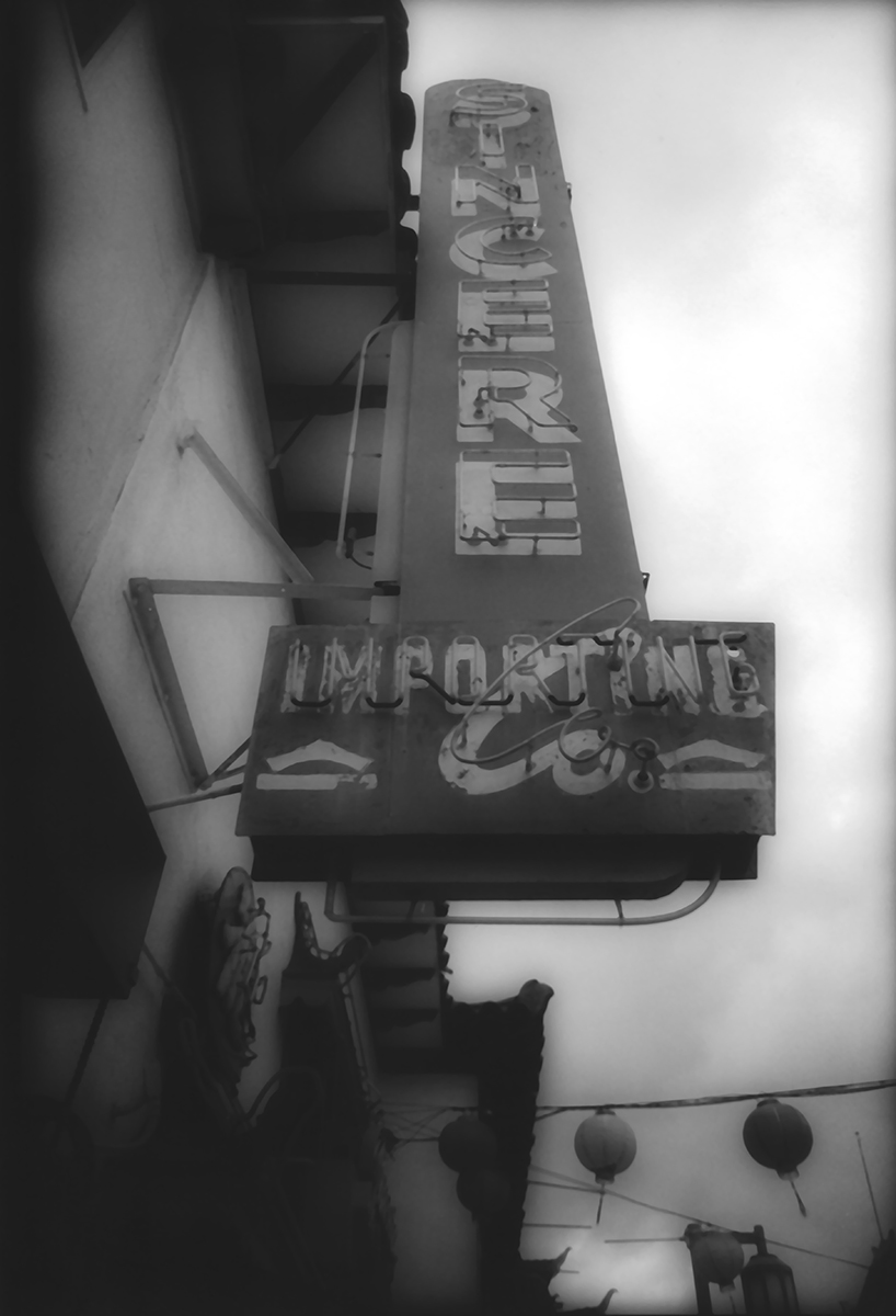 image of a sign in chinatown