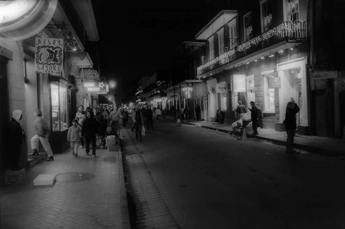 image of New Orleans at night
